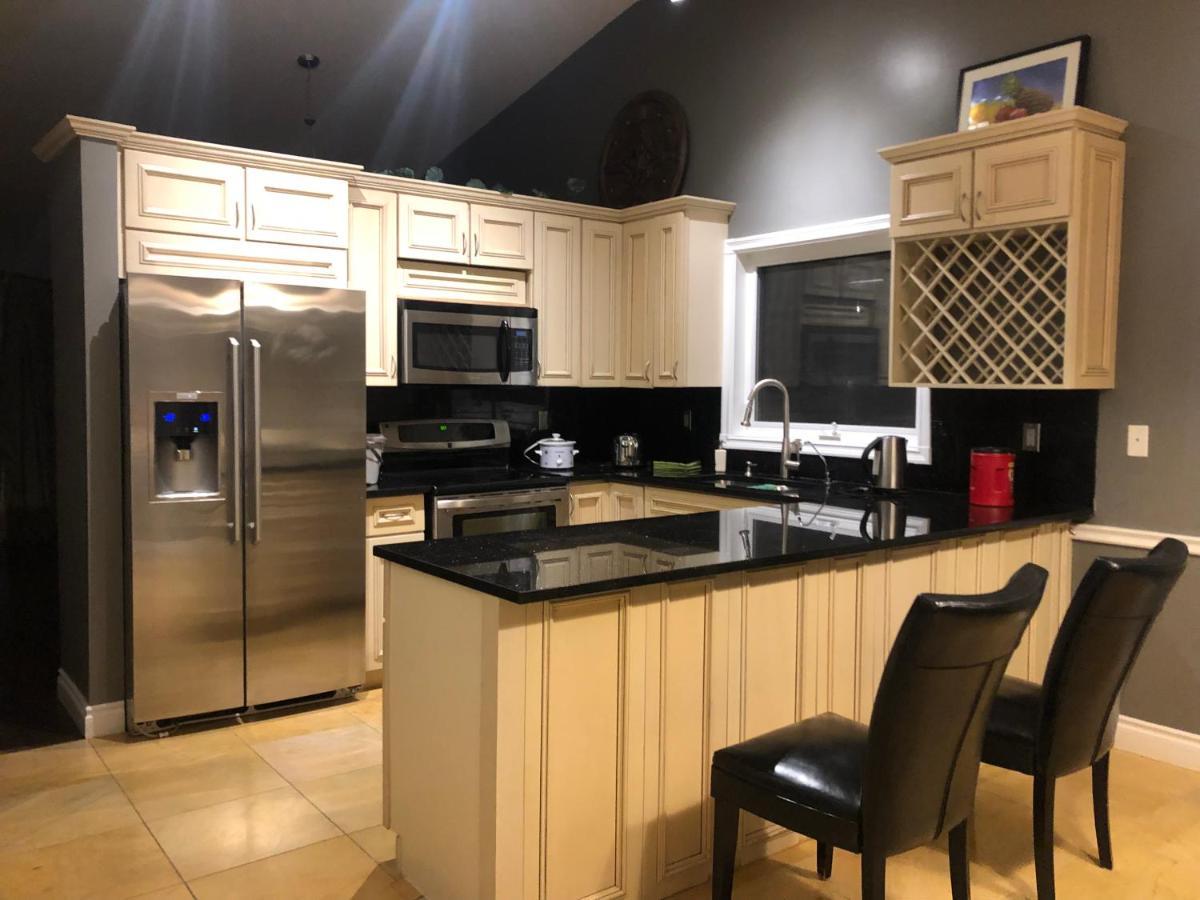 Citadel Hills Valley Calgary Bagian luar foto