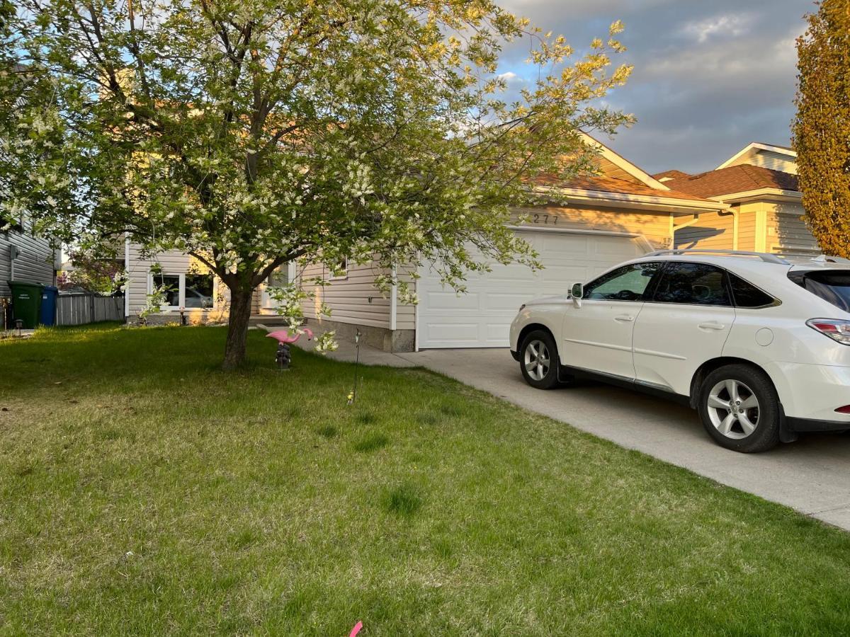Citadel Hills Valley Calgary Bagian luar foto