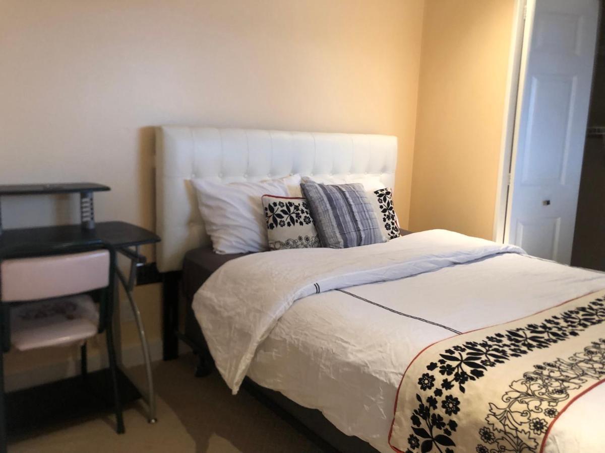 Citadel Hills Valley Calgary Bagian luar foto